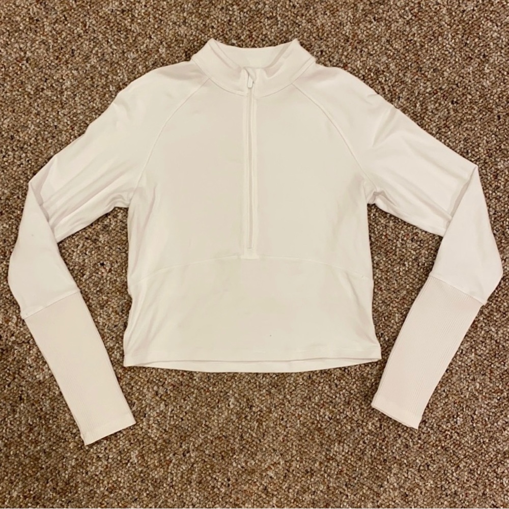 White cropped Lululemon top!